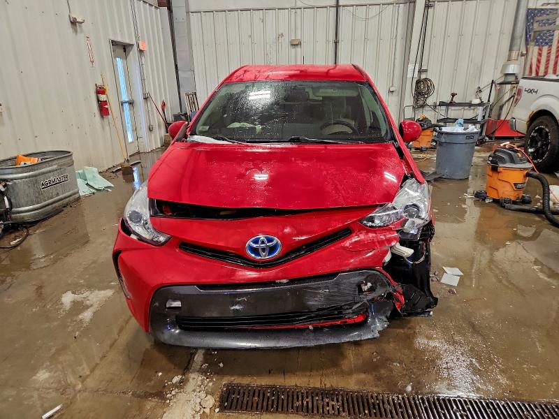 Фото 5 - TOYOTA PRIUS