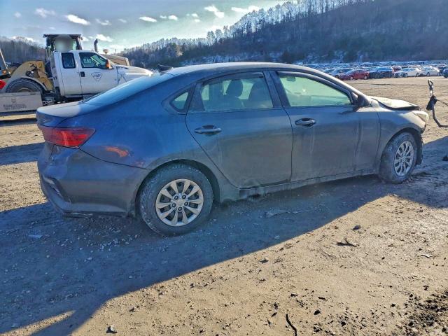 Фото 3 - KIA FORTE