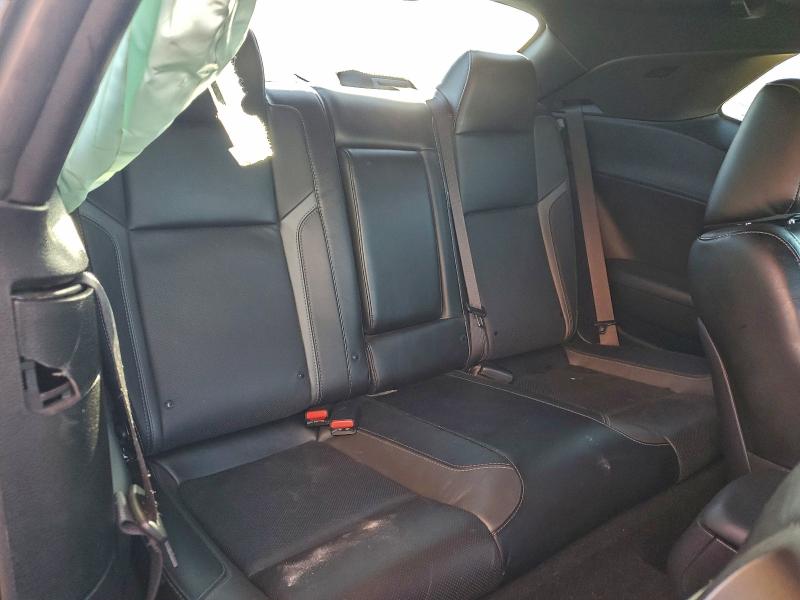 Фото 10 - DODGE CHALLENGER