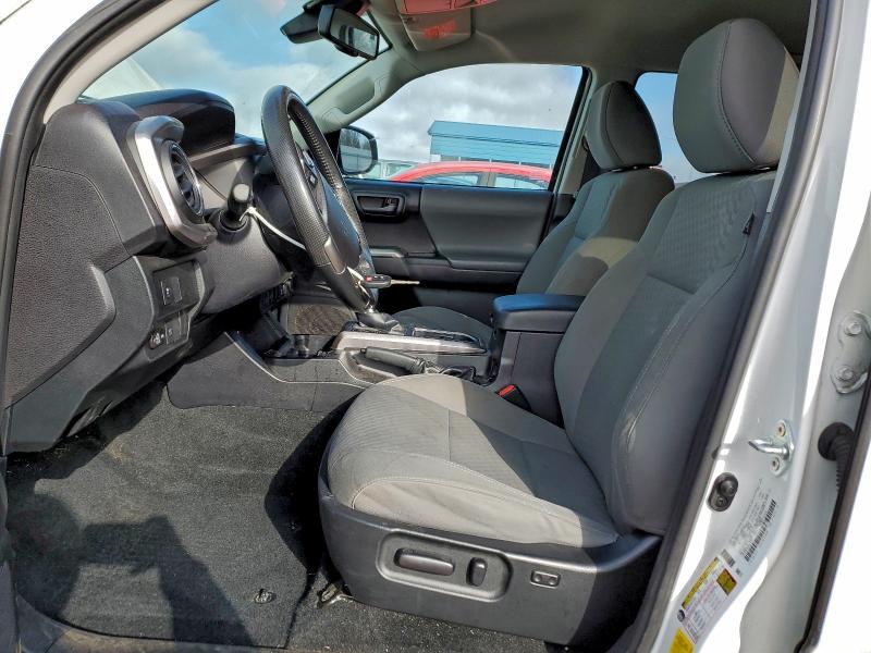 Фото 7 - TOYOTA TACOMA