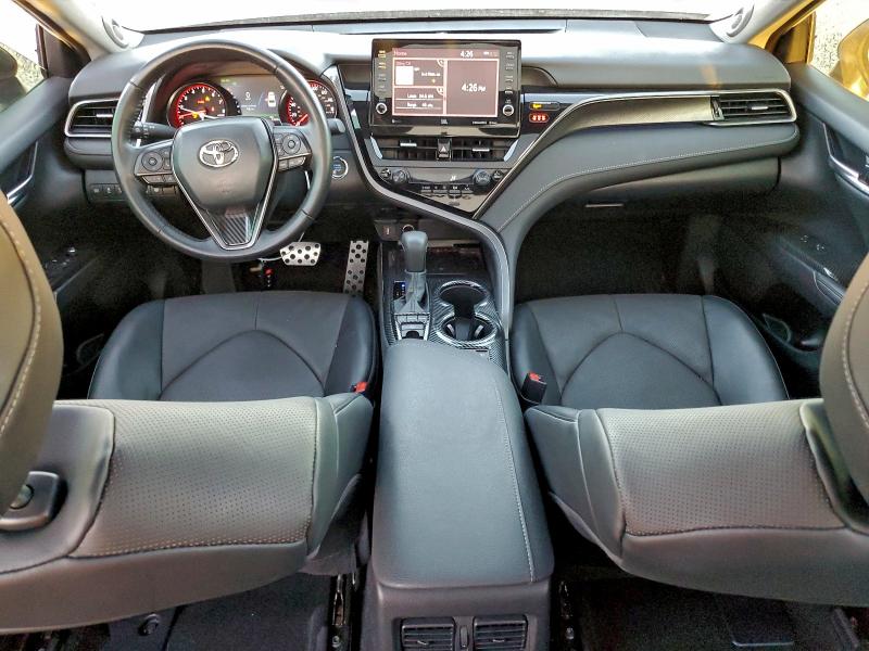 Фото 8 - TOYOTA CAMRY