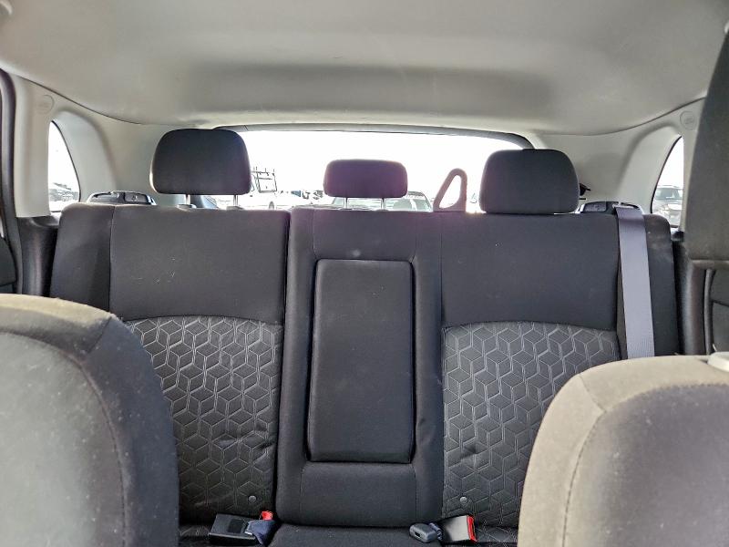 Фото 10 - MITSUBISHI OUTLANDER