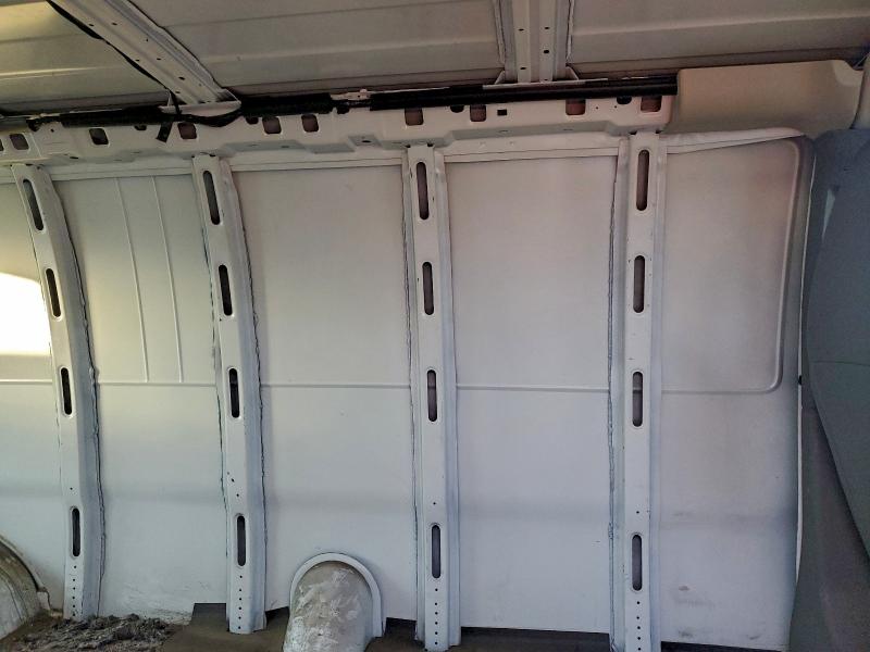 Фото 11 - CHEVROLET EXPRESS