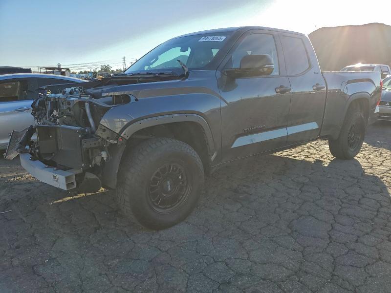 Фото 1 - TOYOTA TUNDRA