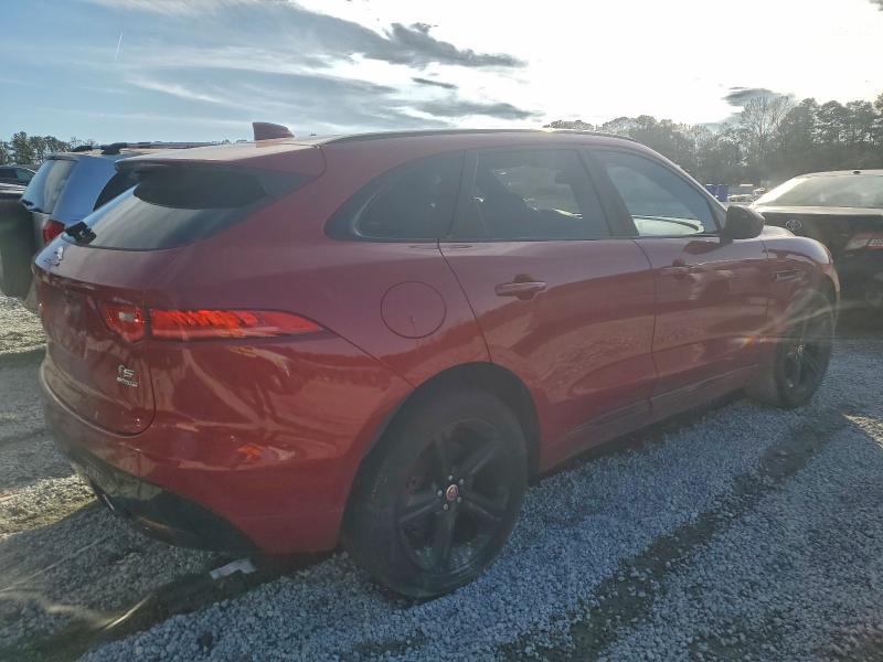 Фото 3 - JAGUAR F-PACE