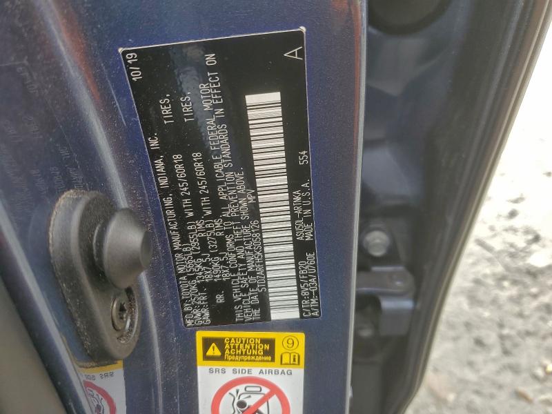 Фото 13 - TOYOTA HIGHLANDER