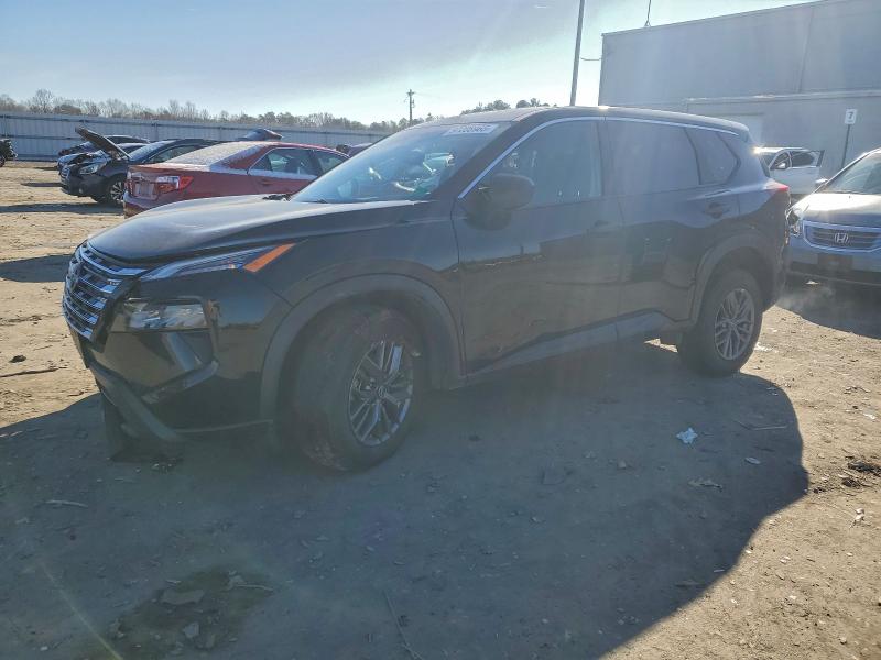 Фото 1 - NISSAN ROGUE