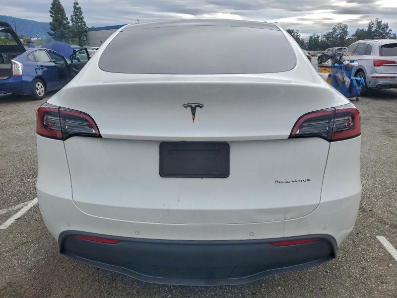 Фото 6 - TESLA MODEL Y
