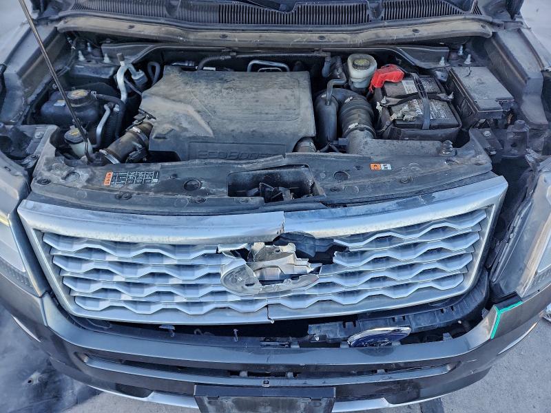 Фото 12 - FORD EXPLORER