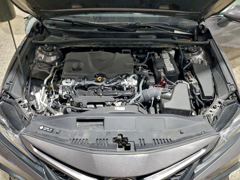 Фото 11 - TOYOTA CAMRY