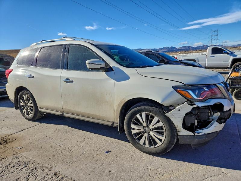 Фото 4 - NISSAN PATHFINDER