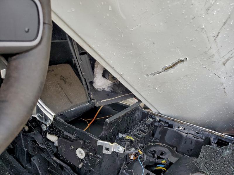 Фото 9 - TESLA MODEL 3