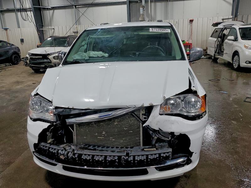 Фото 5 - CHRYSLER MINIVAN