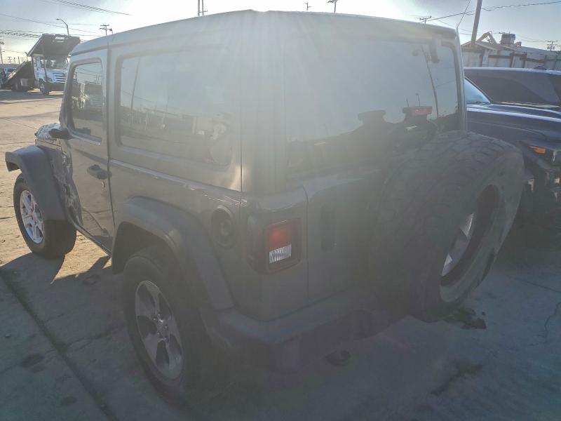 Фото 2 - JEEP WRANGLER