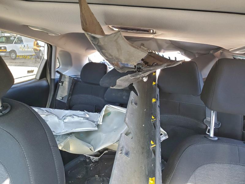 Фото 10 - HYUNDAI KONA