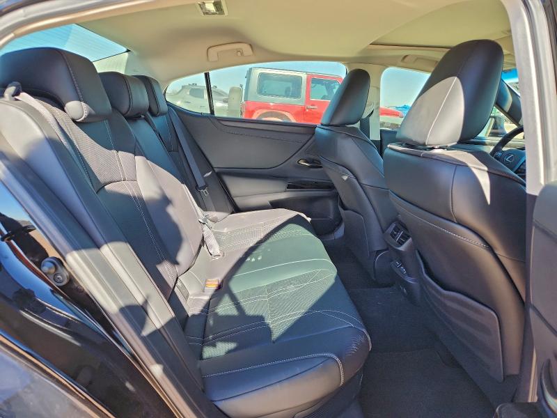 Фото 10 - LEXUS ES300