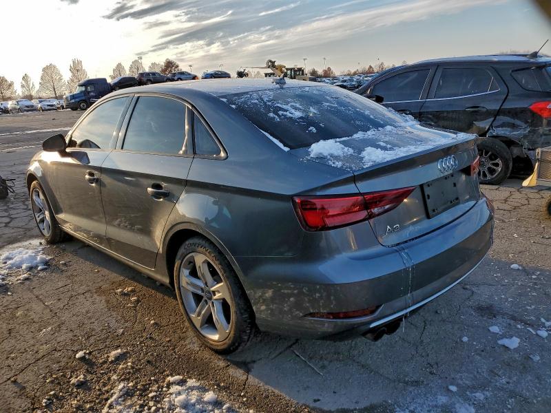 Фото 2 - AUDI A3