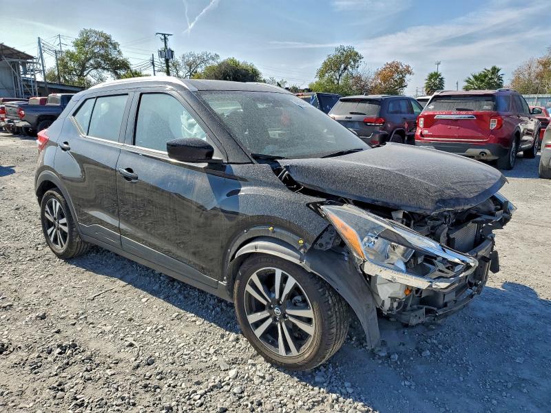 Фото 4 - NISSAN KICKS