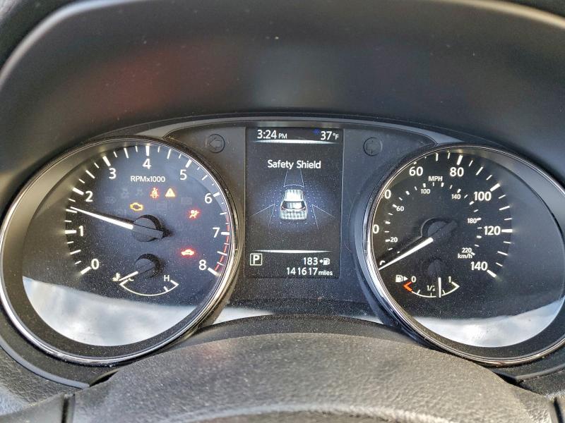 Фото 9 - NISSAN ROGUE