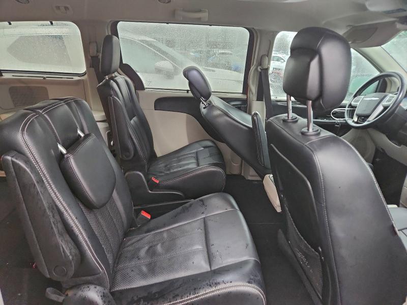 Фото 11 - CHRYSLER MINIVAN