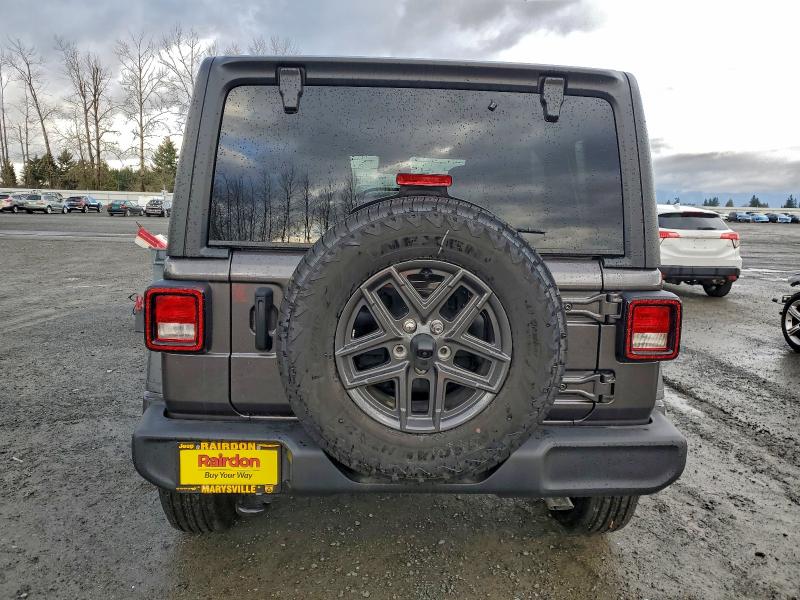 Фото 6 - JEEP WRANGLER