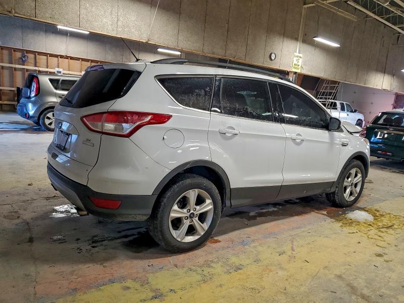 Фото 3 - FORD ESCAPE