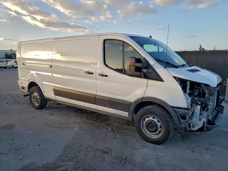 Фото 4 - FORD TRANSIT