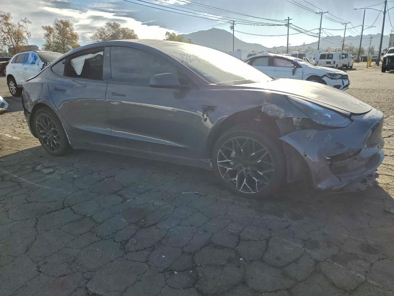 Фото 4 - TESLA MODEL 3