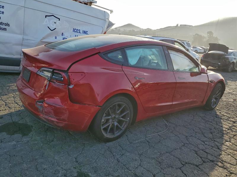 Фото 3 - TESLA MODEL 3