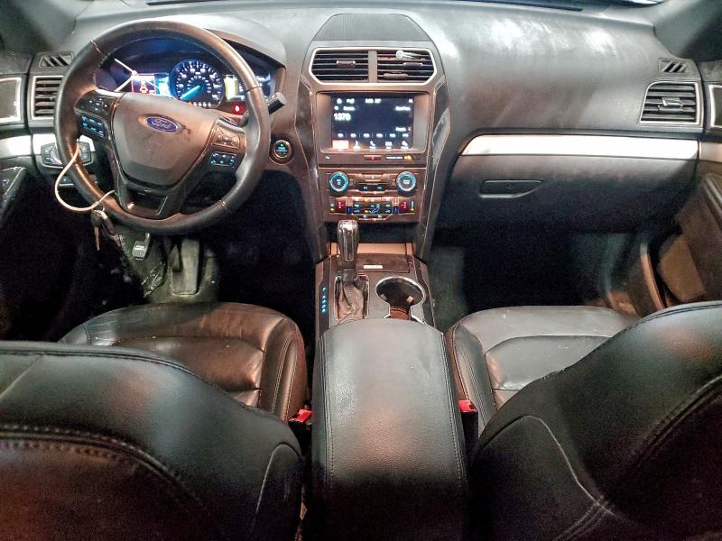 Фото 8 - FORD EXPLORER