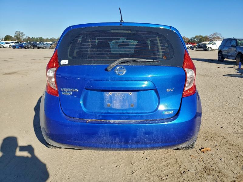 Фото 6 - NISSAN VERSA