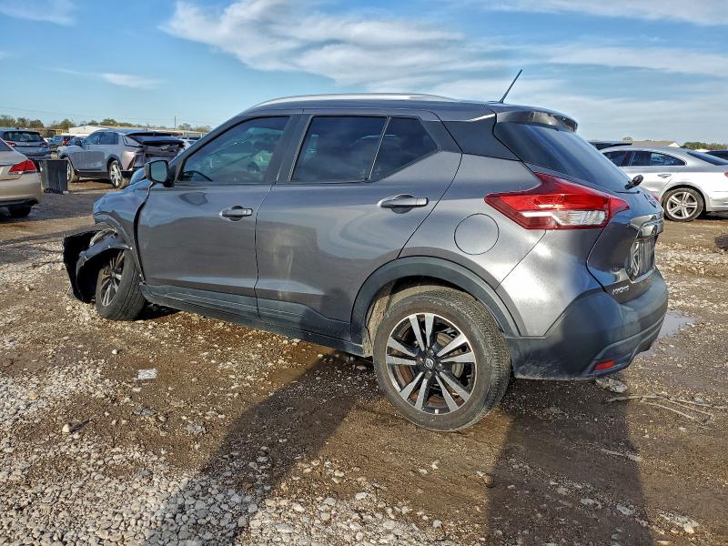 Фото 2 - NISSAN KICKS