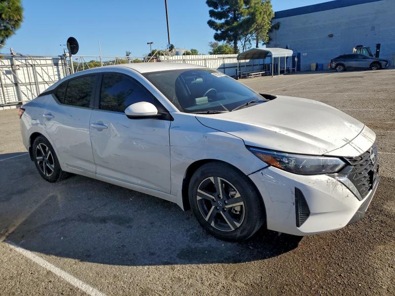 Фото 4 - NISSAN SENTRA