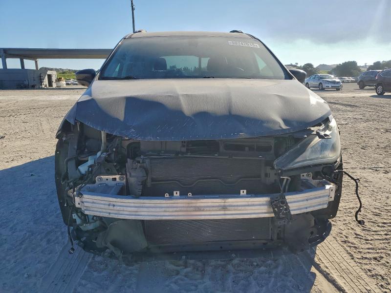 Фото 5 - CHRYSLER PACIFICA