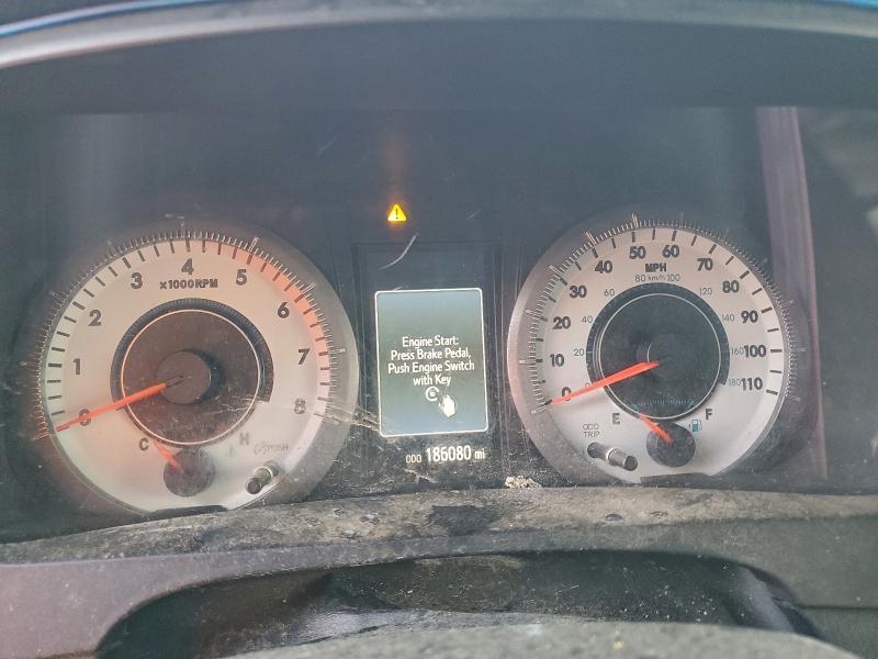 Фото 9 - TOYOTA SIENNA