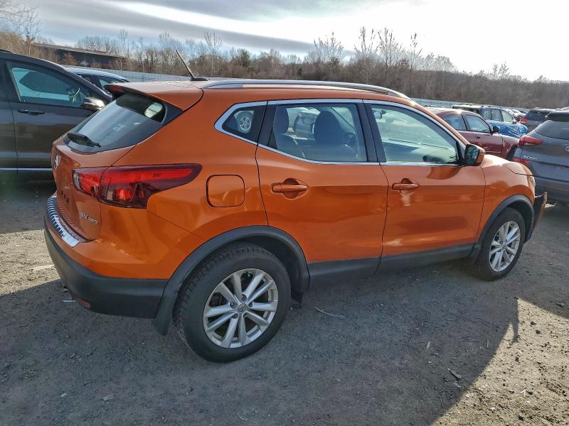 Фото 3 - NISSAN ROGUE