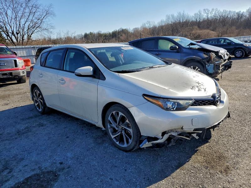 Фото 4 - TOYOTA COROLLA