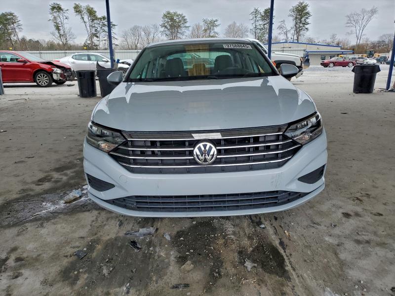 Фото 5 - VOLKSWAGEN JETTA