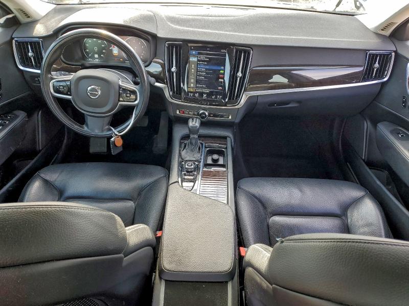 VOLVO S90 2018 VIN LVY982MK3JP021062