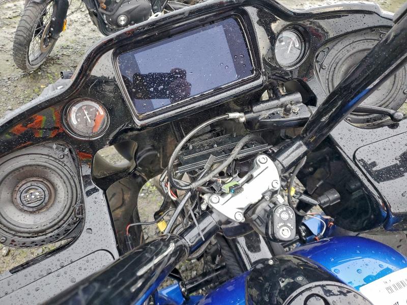 HARLEY-DAVIDSON FLTRK 2024