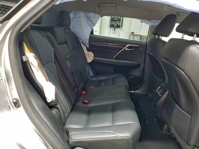 Фото 11 - LEXUS RX350