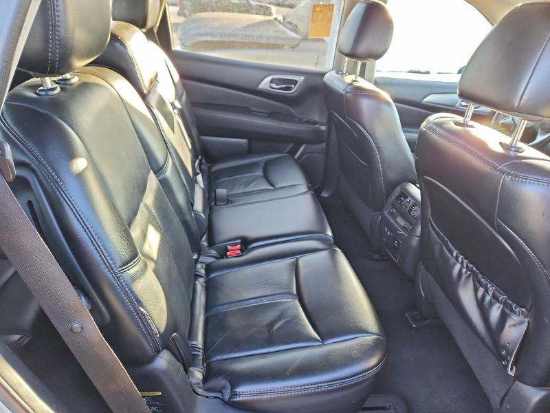 Фото 11 - NISSAN PATHFINDER