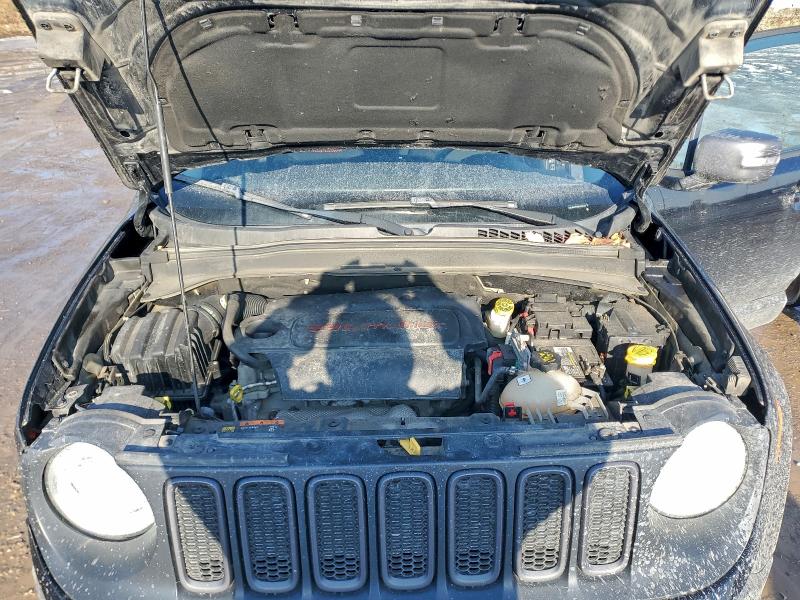 Фото 12 - JEEP RENEGADE