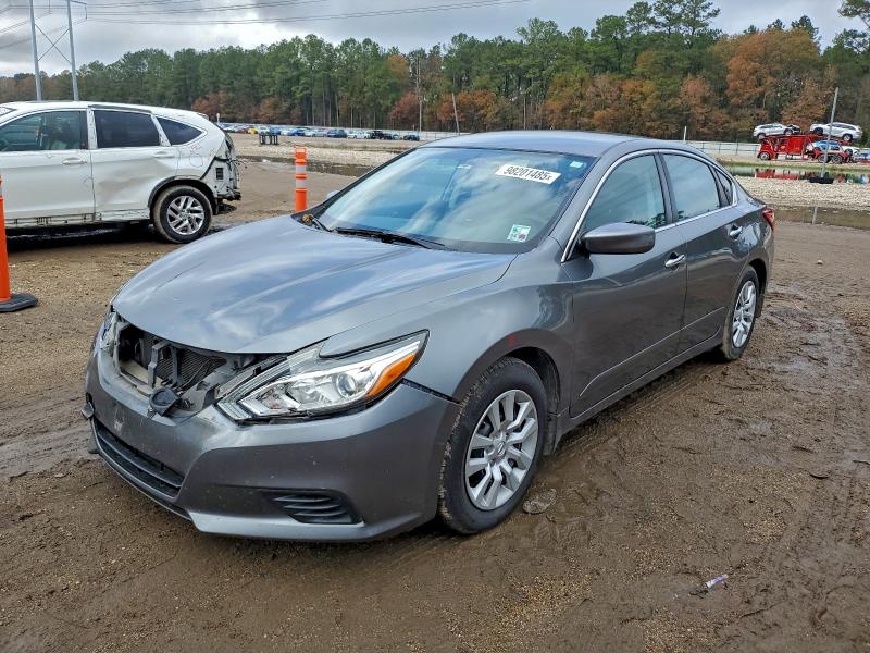 Фото 1 - NISSAN ALTIMA