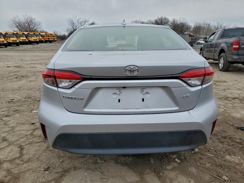 Фото 6 - TOYOTA COROLLA