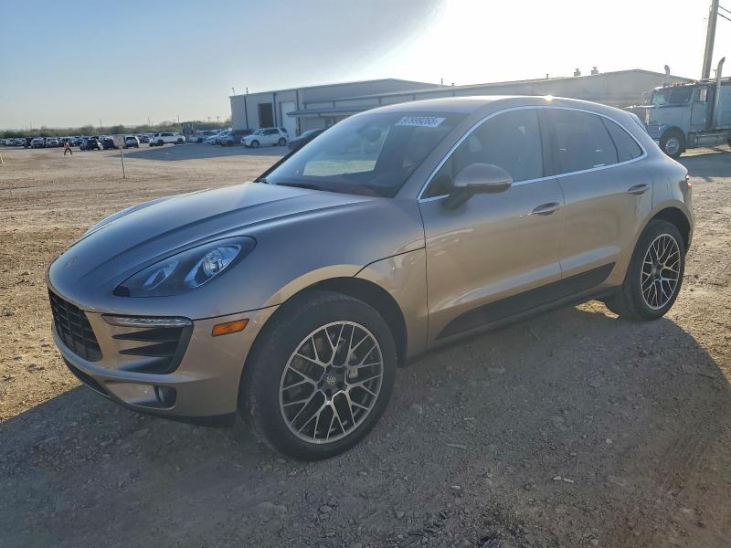 2015 PORSCHE MACAN