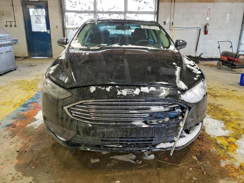 Фото 5 - FORD FUSION