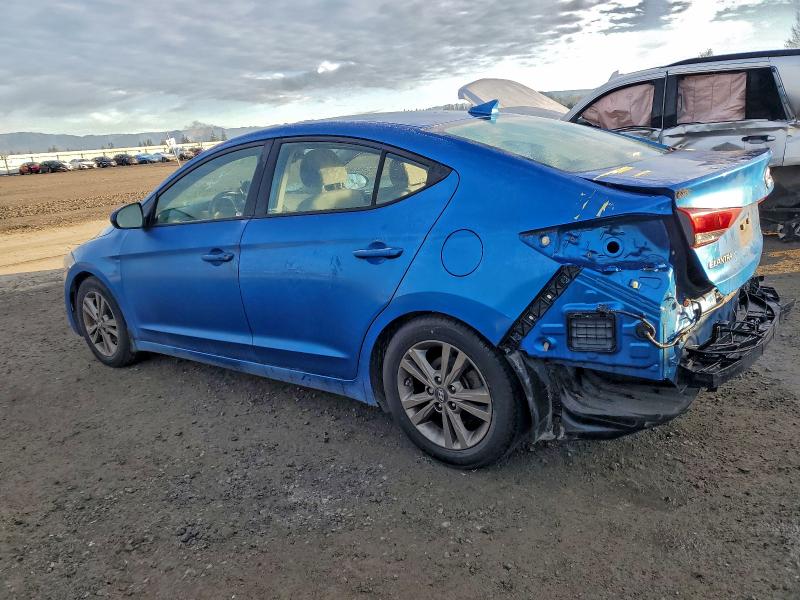 Фото 2 - HYUNDAI ELANTRA