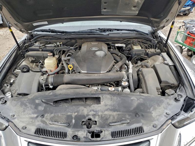 Фото 11 - LEXUS IS