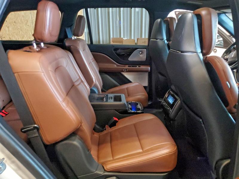 LINCOLN AVIATOR 2022 VIN 5LM5J7XC4NGL01132